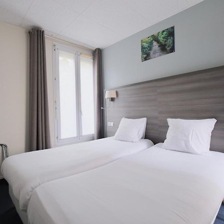 Hipotel Lilas Gambetta Paris Exterior photo